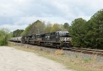 NS 4431 leads train 350-07 eastbound